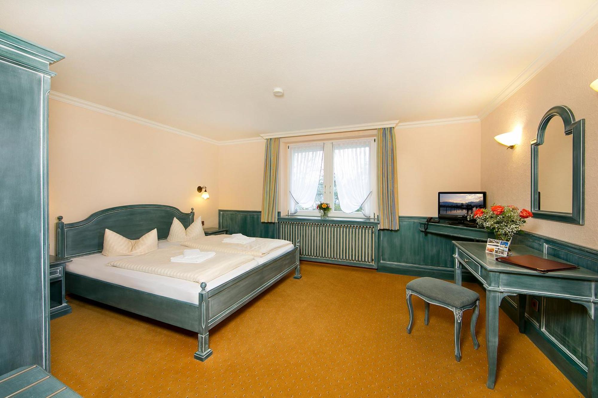 Hotel Duenenschloss Mit Private Spa 치노비츠 외부 사진