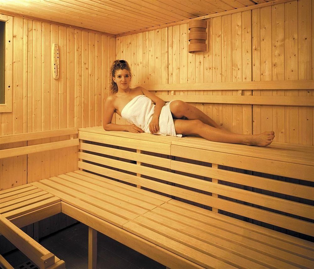 Hotel Duenenschloss Mit Private Spa 치노비츠 외부 사진