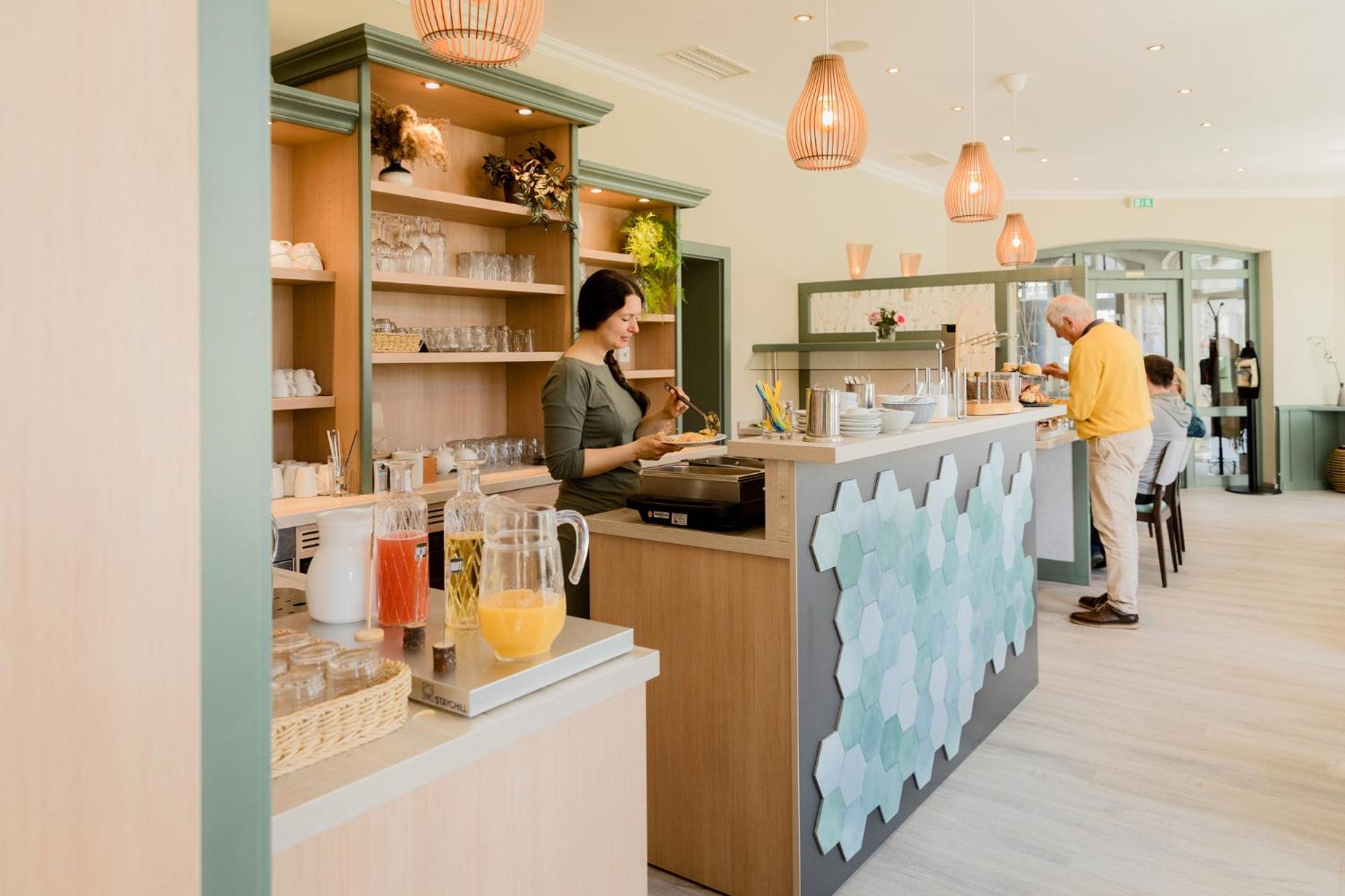 Hotel Duenenschloss Mit Private Spa 치노비츠 외부 사진