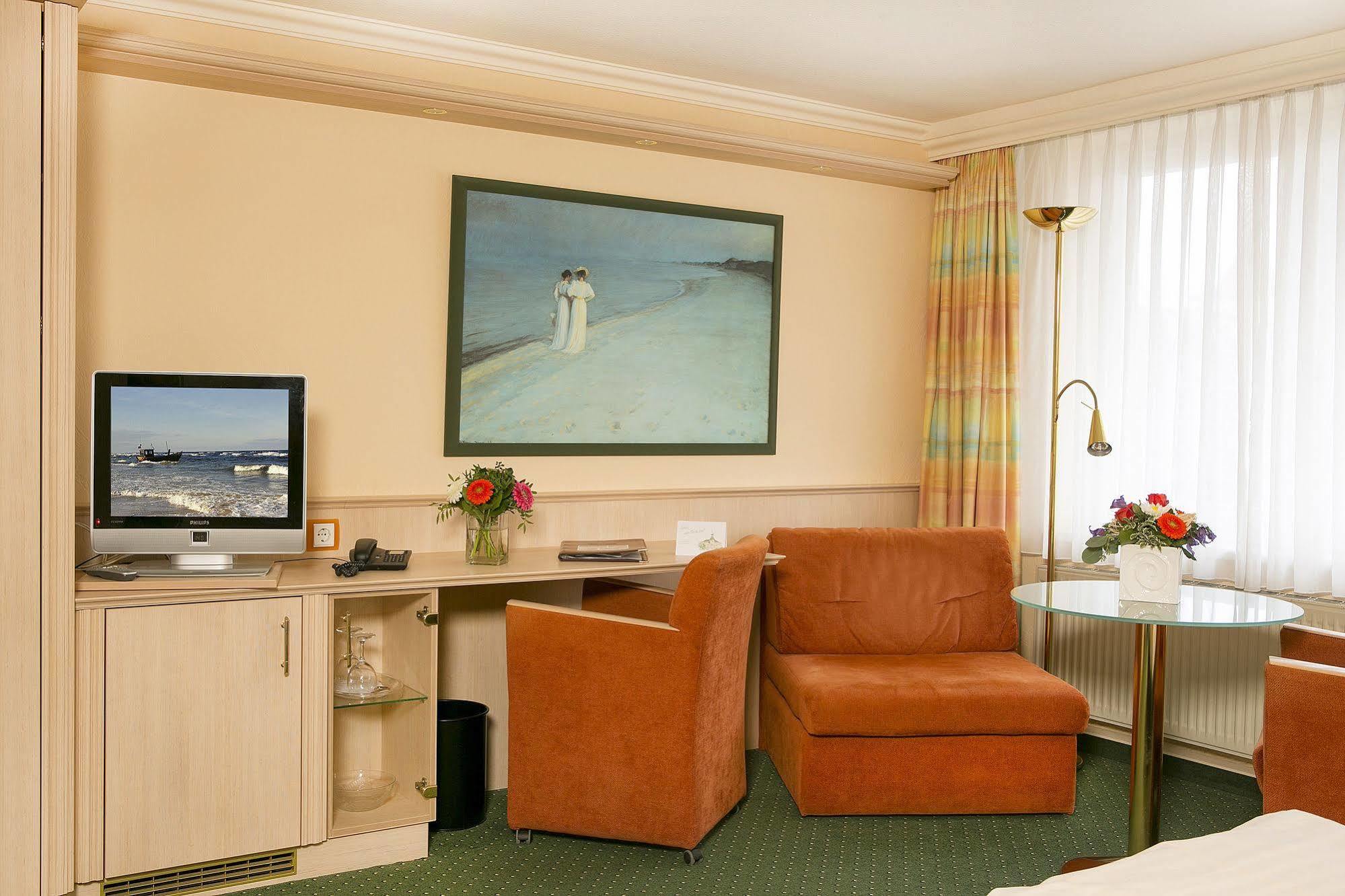 Hotel Duenenschloss Mit Private Spa 치노비츠 외부 사진
