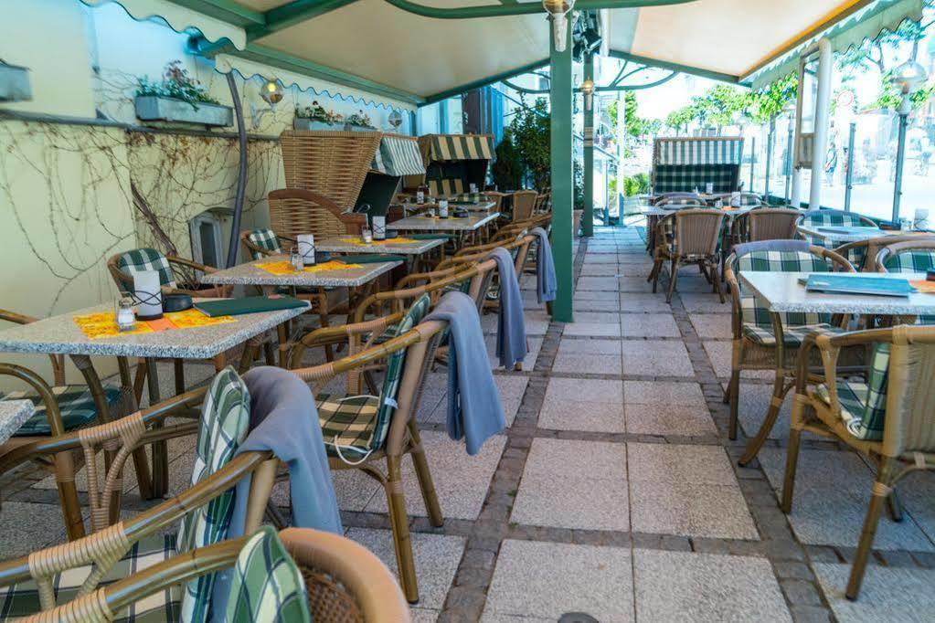 Hotel Duenenschloss Mit Private Spa 치노비츠 외부 사진